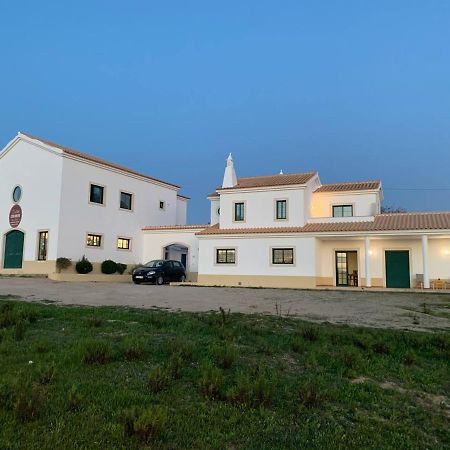 Casa Mineira Guest House Ferreiras Exterior photo