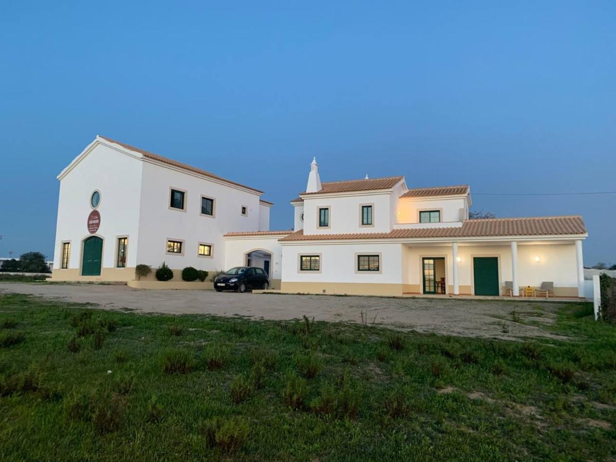 Casa Mineira Guest House Ferreiras Exterior photo